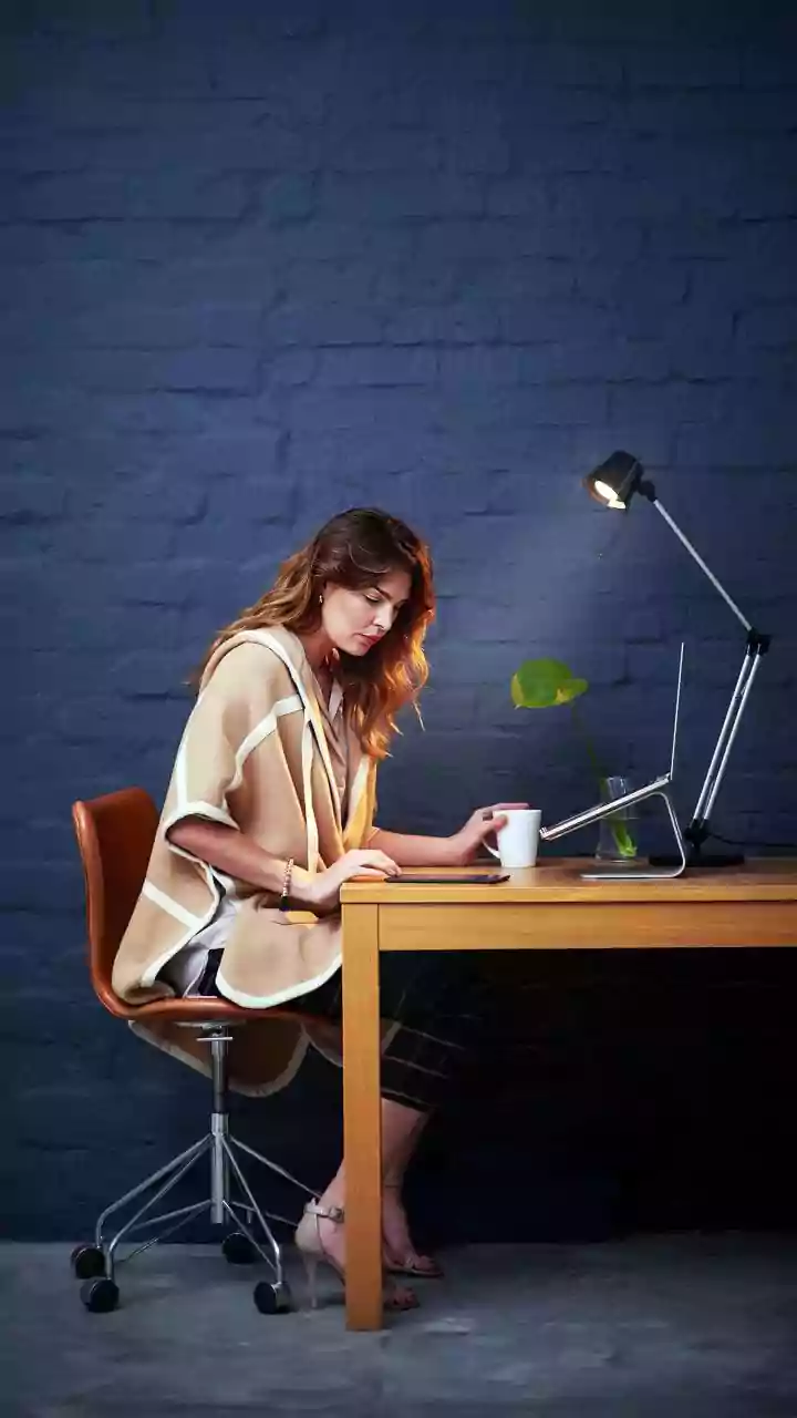 Study Explores How Light Physical Activity May Support Focus At Your Desk