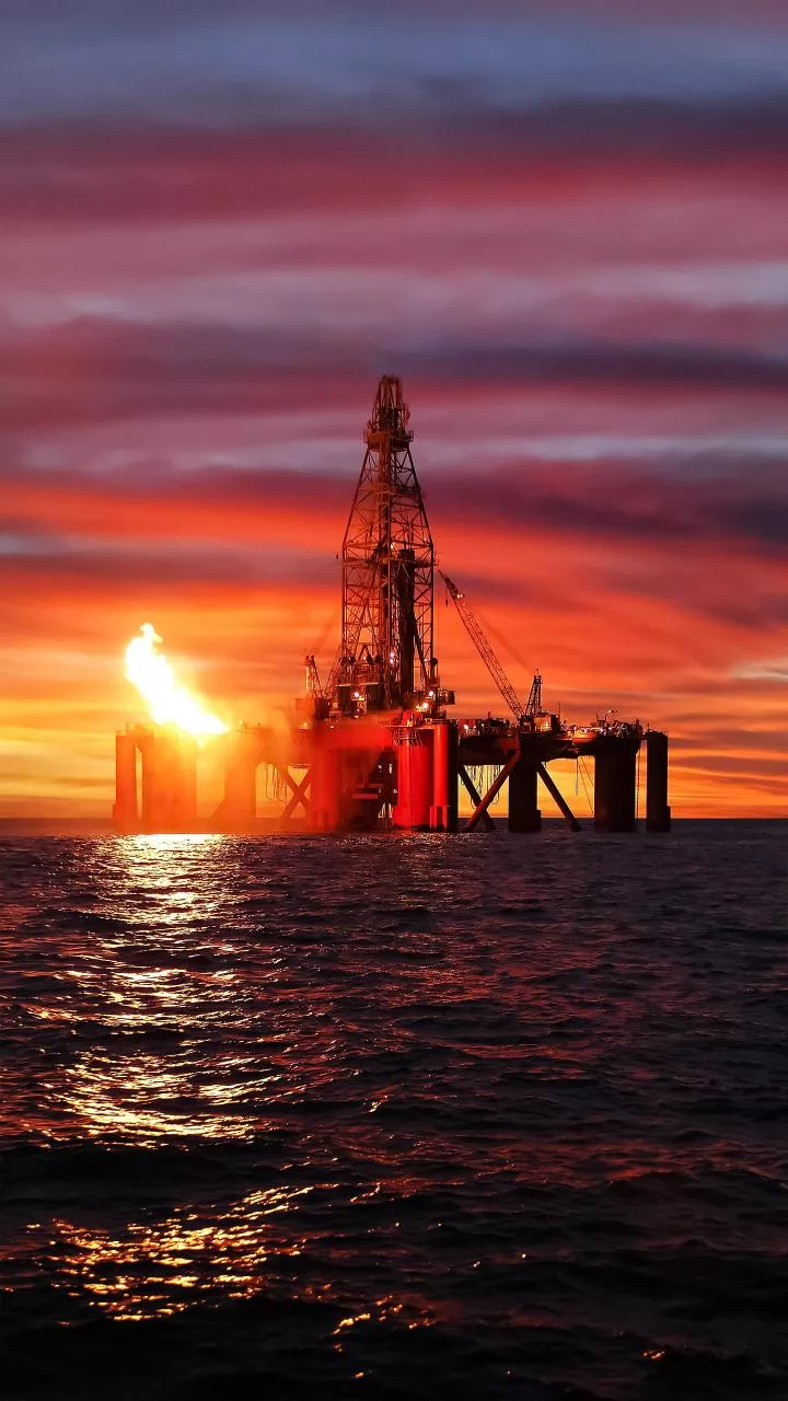 Oil prices drop as Russia bounces back after drone attack