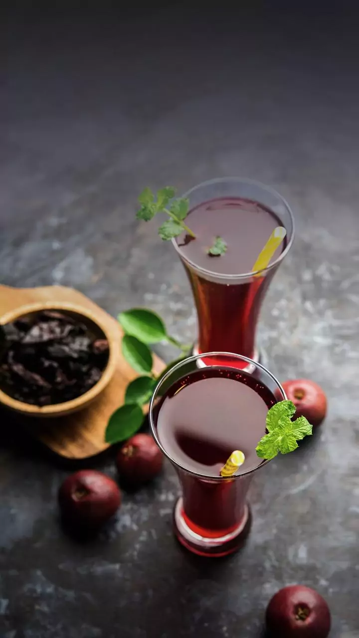 Combining Regional Leaves With Fruits: Healthy Low-Sugar Cold-Brewed Nilgiri Teas