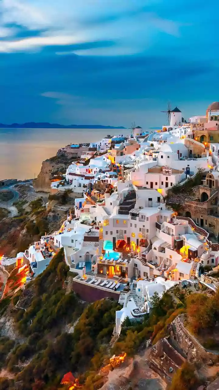 Avoid these crowded spots in Greece
