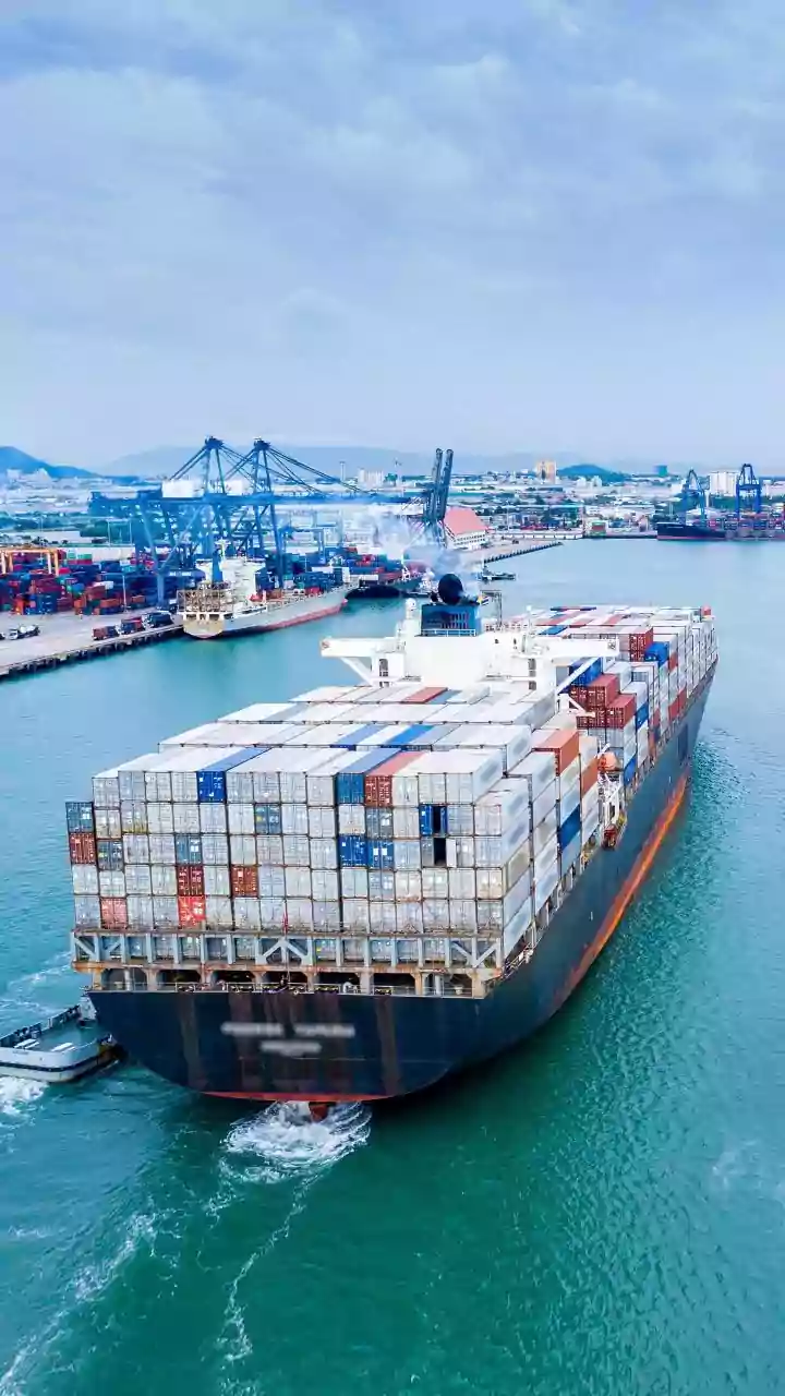 Right time to invest in Indian shipping sector, says PM Modi as he meets global CEOs