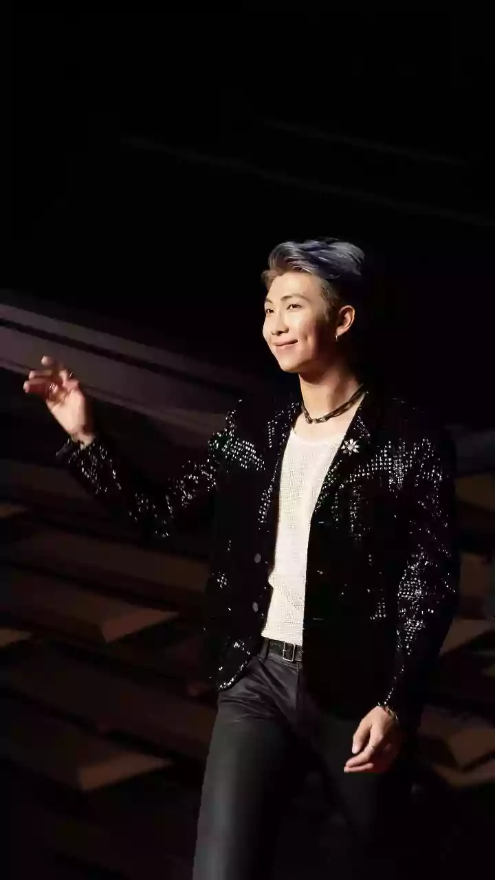 3 Idol KPop Cowok Gak Menganggap Pernikahan sebagai Keharusan