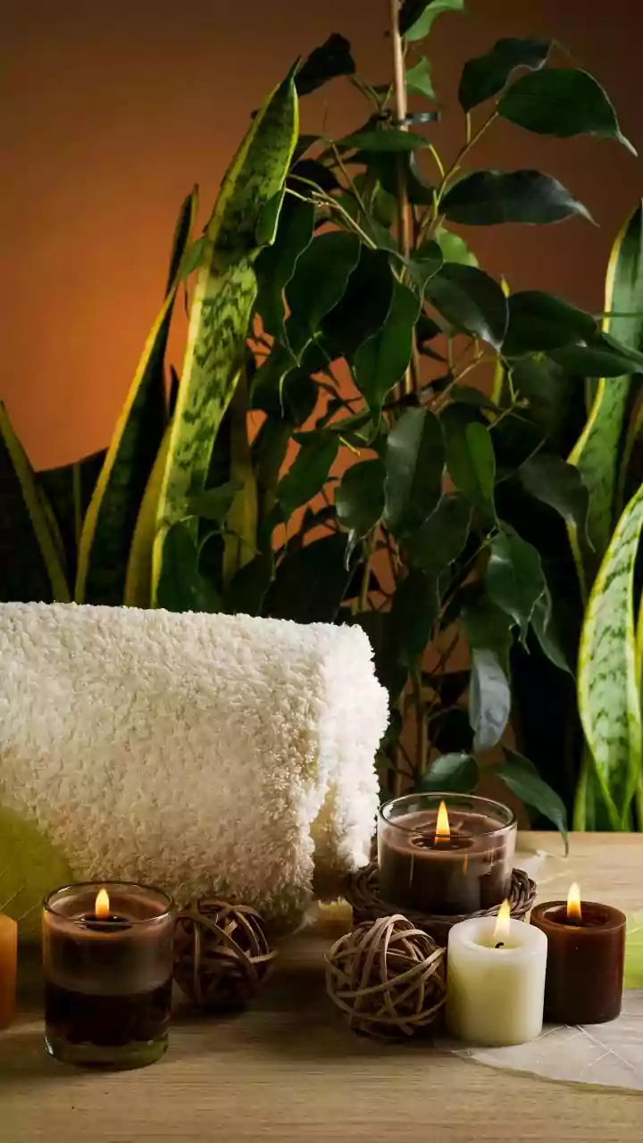 How infrared saunas generate gentle heat to relax tight muscles and soothe nervous systems