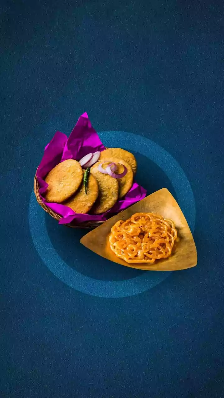 Bite-Sized Bliss: Top Snacks for Unforgettable Indian Receptions