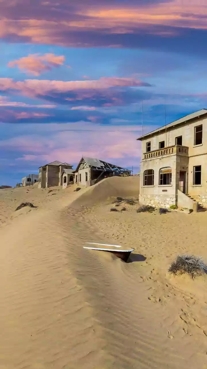 Land yachting on Namibia's Skeleton Coast:  A guide