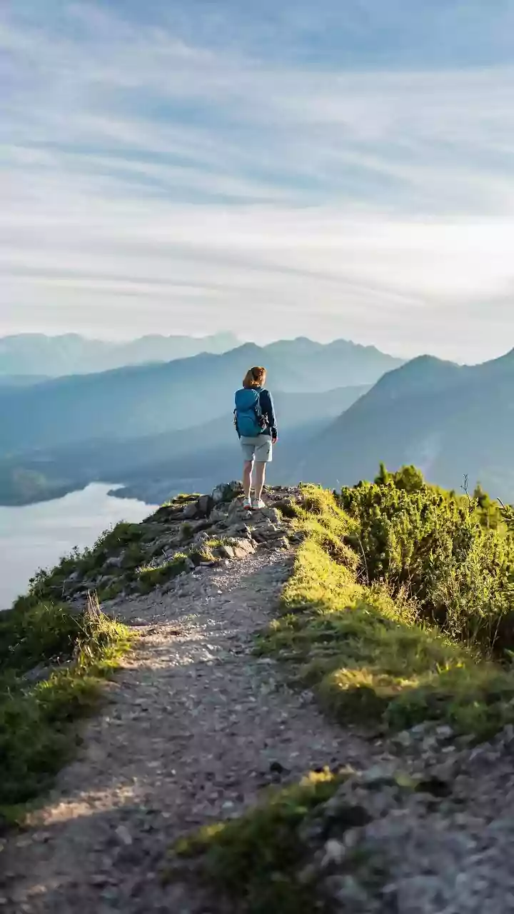 Canadian Rockies Hiking Trails: Trail Etiquette for Canada's Rocky Mountain Parks
