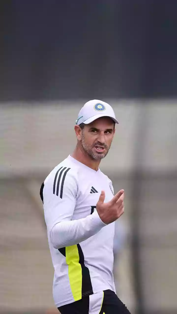 'There's a reason foreign coaches don't work in India' - Ryan ten Doeschate gets slammed for Rohit Sharma remark