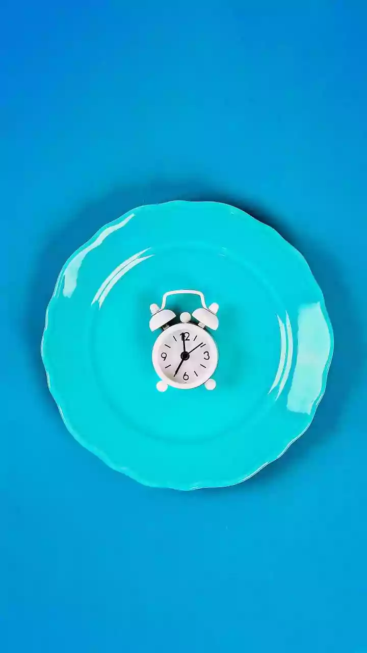 How Circadian-Aligned Meals Boost Daily Fat Oxidation Rates And Improve Sleep Quality