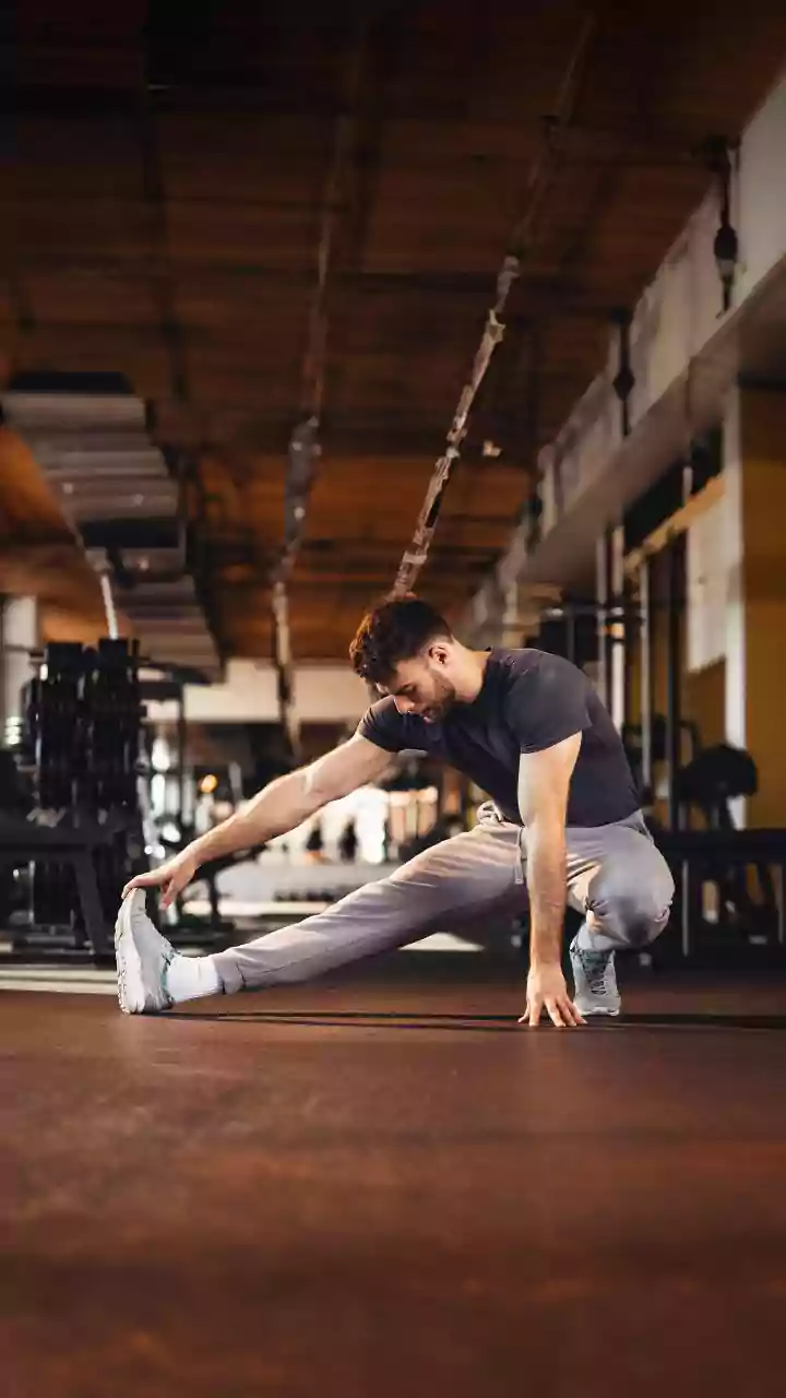 A Balanced Fitness Week Can Include Both Stretching and Mobility