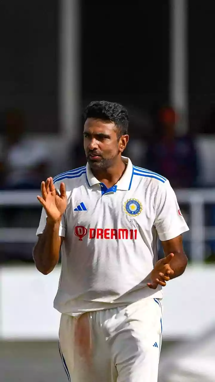 Cricketers who own YouTube channels