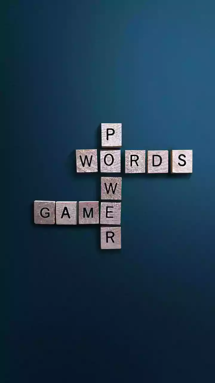 Unlock Respected Presence: 5 Subtle Social Power Tactics for Enhanced Influence