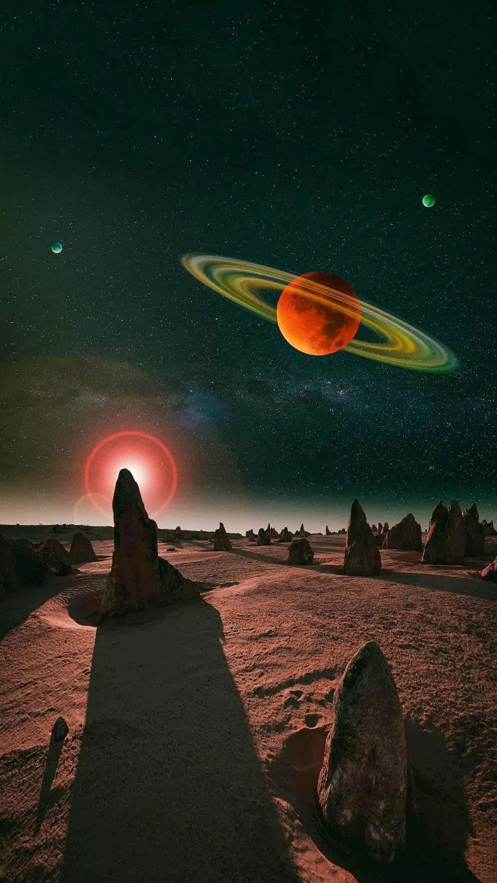 Three Planet Horizon Alignment Lights Up The Evening Sky