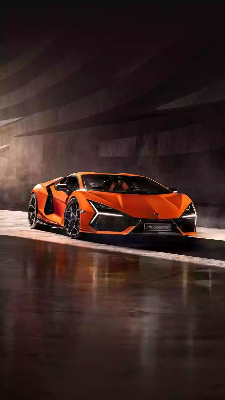 Fábrica da Lamborghini revela como humanos e robôs montam supercarros