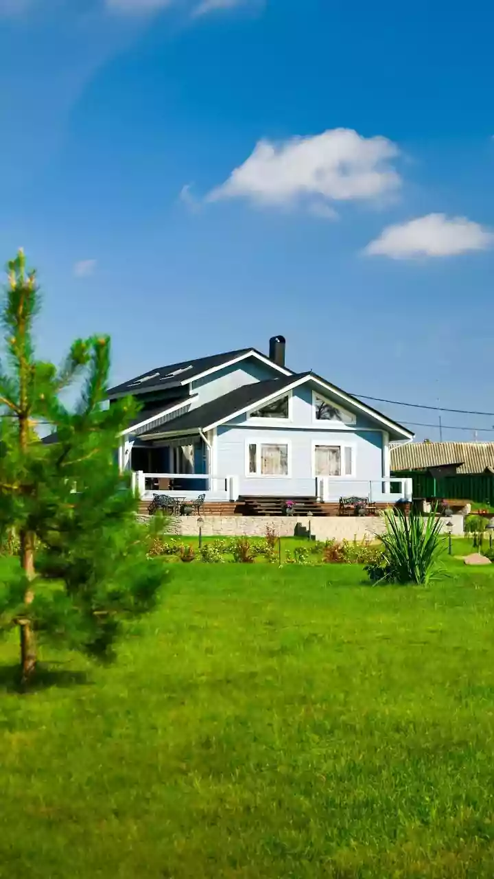 Summer Window Wisdom: Open or Closed for a Cooler Home?