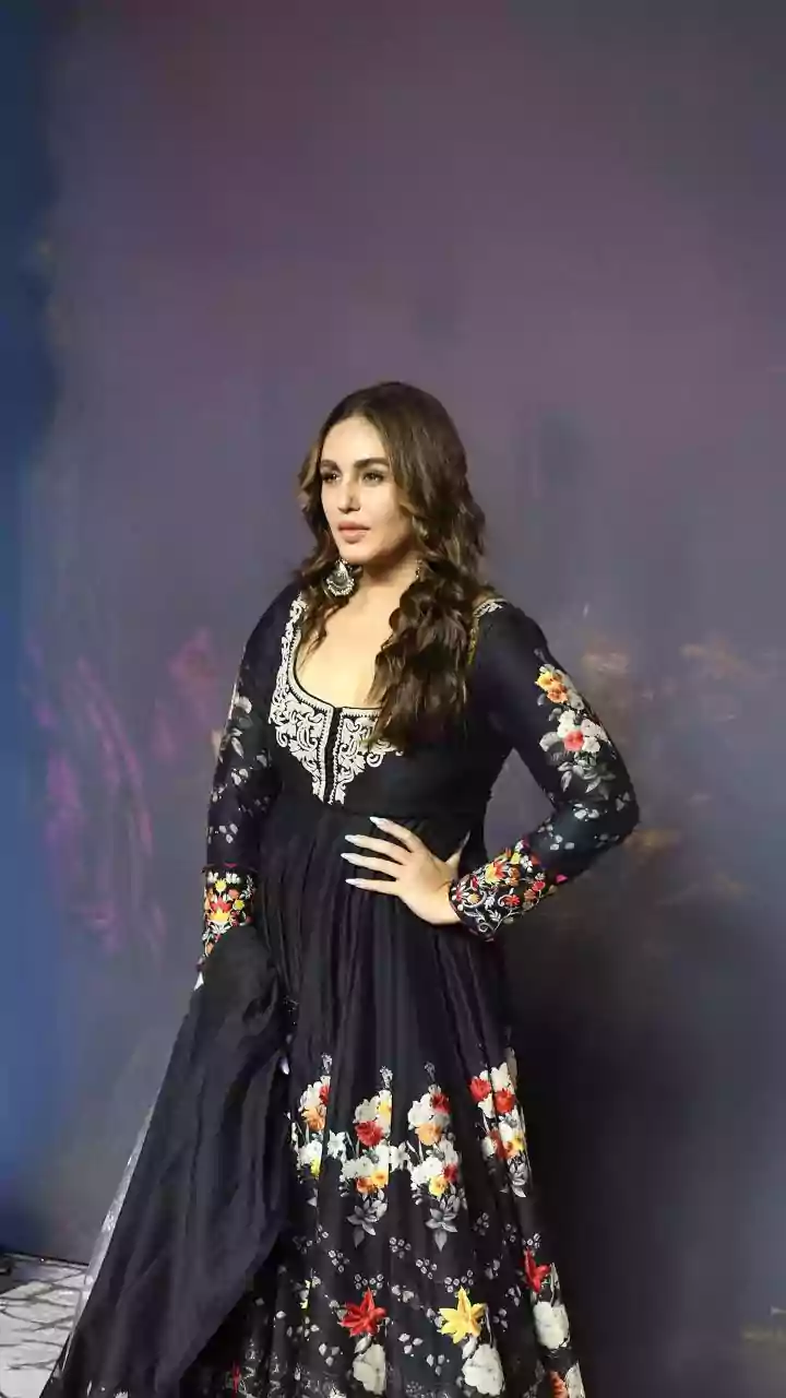 Yash drops Huma’s spooky Elizabeth look – Fans call her ‘Goth dark angel’ | See POST