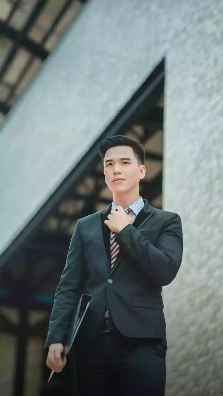 Fresh Graduates Are Training With ChatGPT Before Interviews