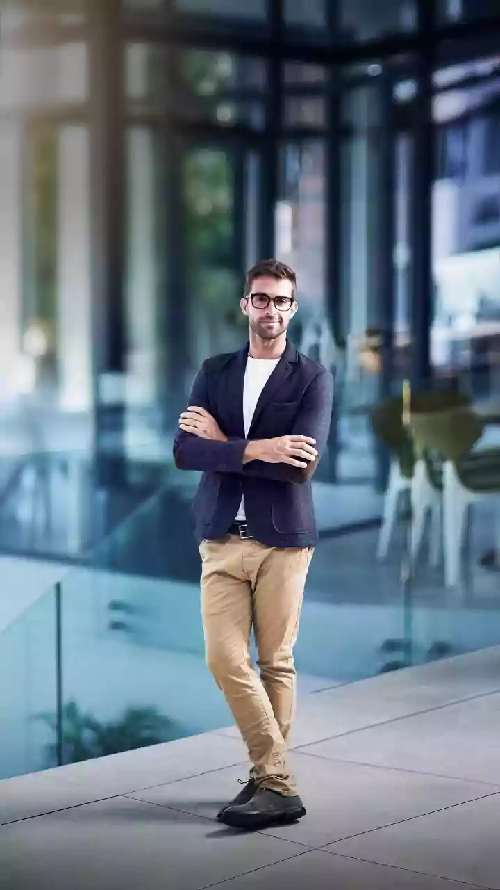 Smart AI Prompts Assist Job Seekers In Refining Resume Language For Automated Screening