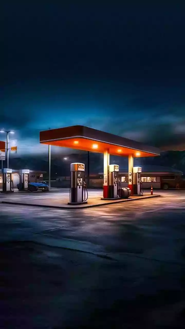 Navigate Fuel Scarcity: Smart Driving Hacks for Maximum Mileage