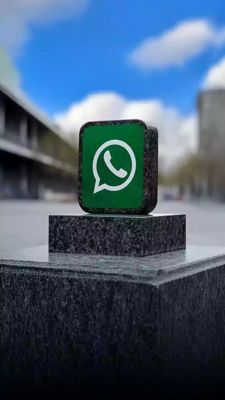 WhatsApp to show how many times channel updates were forwarded