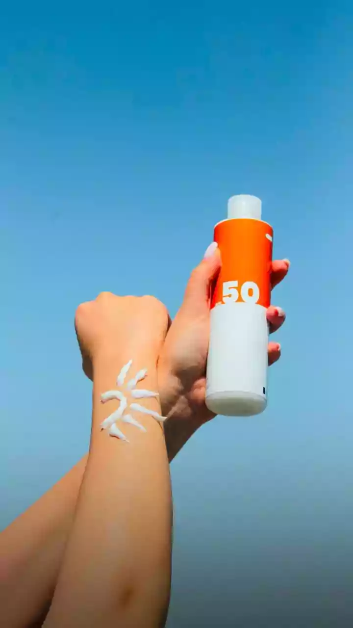 Sunscreen Savvy: Protecting Skin in the Indian Sun