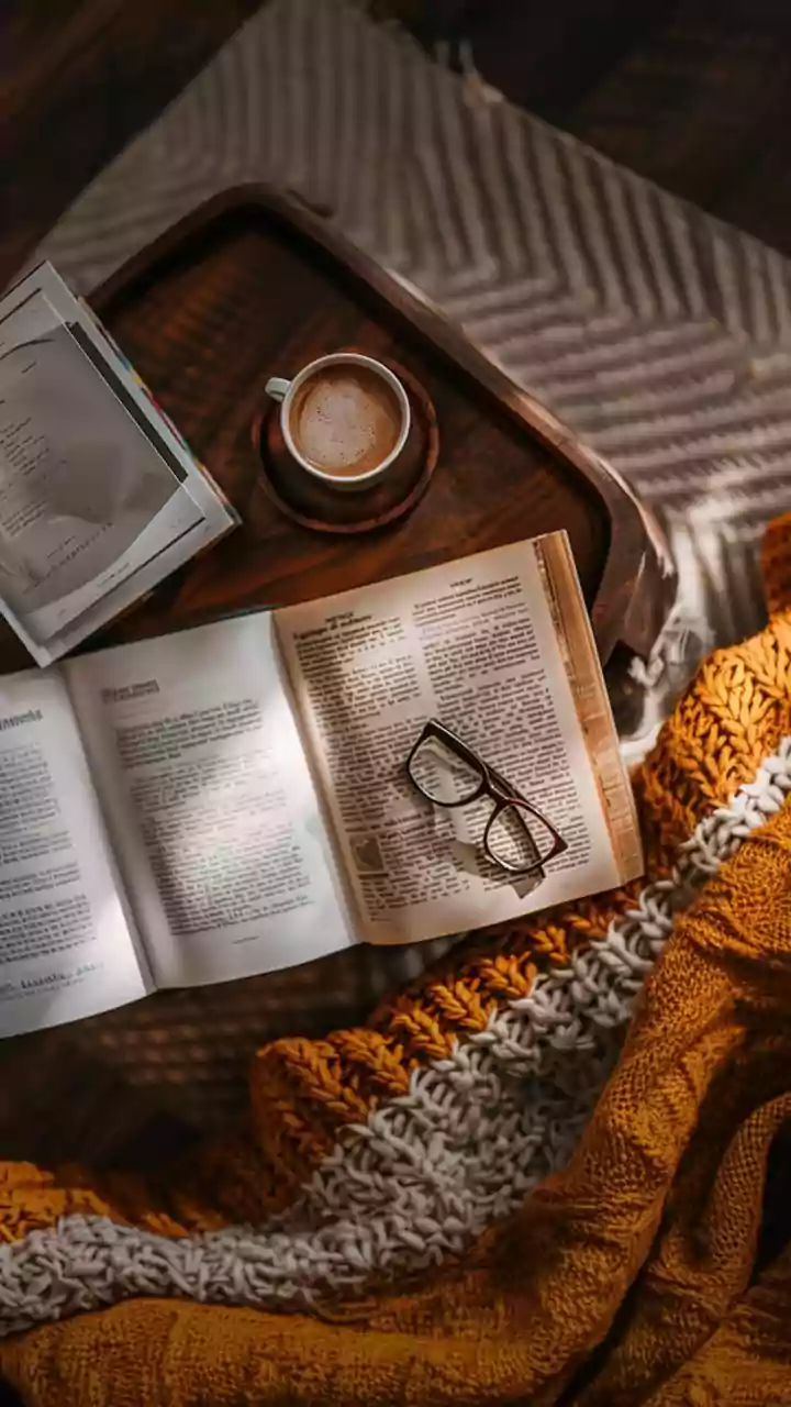 Easy Sunday vibes — tap to see today’s rhythm.