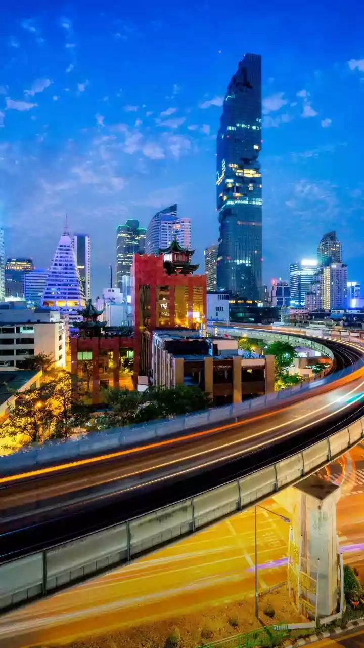 Sci-Fi Realities: Predicting the Future