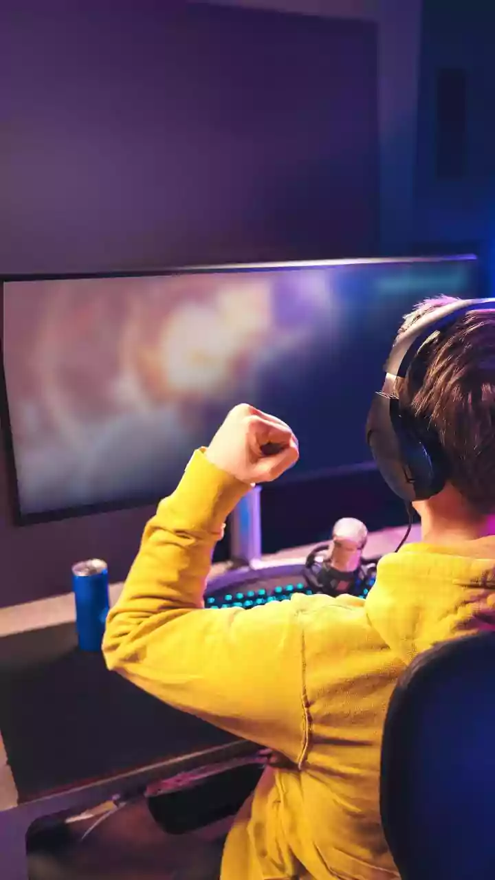 Teen AI Bonds: Friendship, Romance, and the Evolving Digital Companion