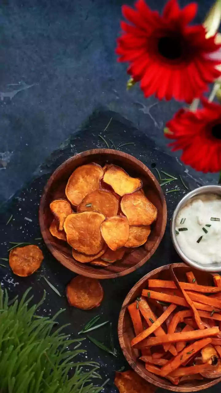 Regional nadru chips transformed into low oil air fried delicacies across urban Indian cafes
