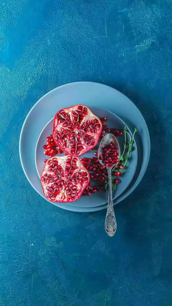 Five Breakfast Ideas Built Around Fresh Pomegranate Seeds
