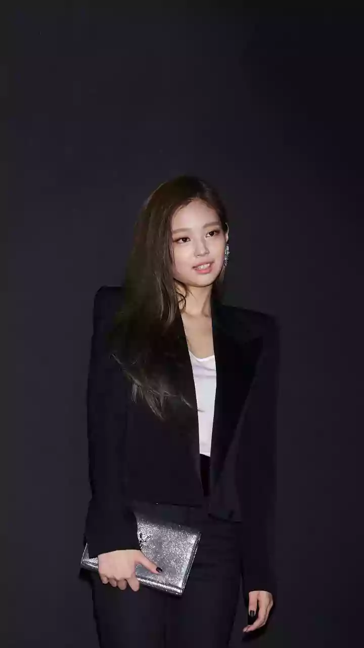Lirik Lagu Dracula (Jennie Remix) - Tame Impala feat. Jennie BLACKPINK