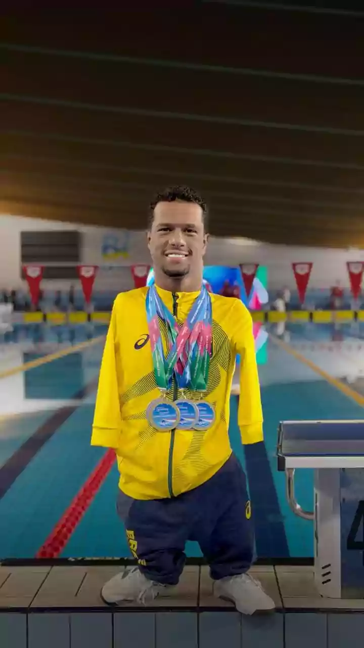 Gabrielzinho brilha com dois ouros e natação paralímpica soma 19 pódios em Berlim