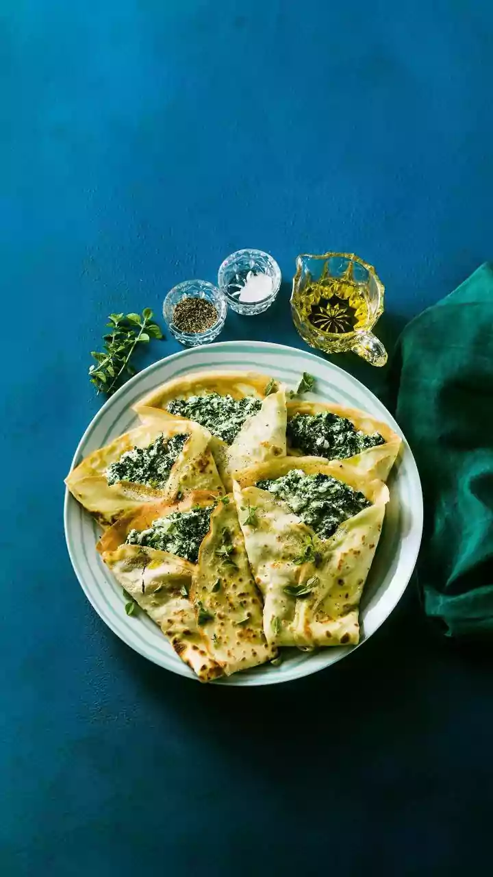 Delightful Eggless Ravioli: A Simple Spinach & Cottage Cheese Delight
