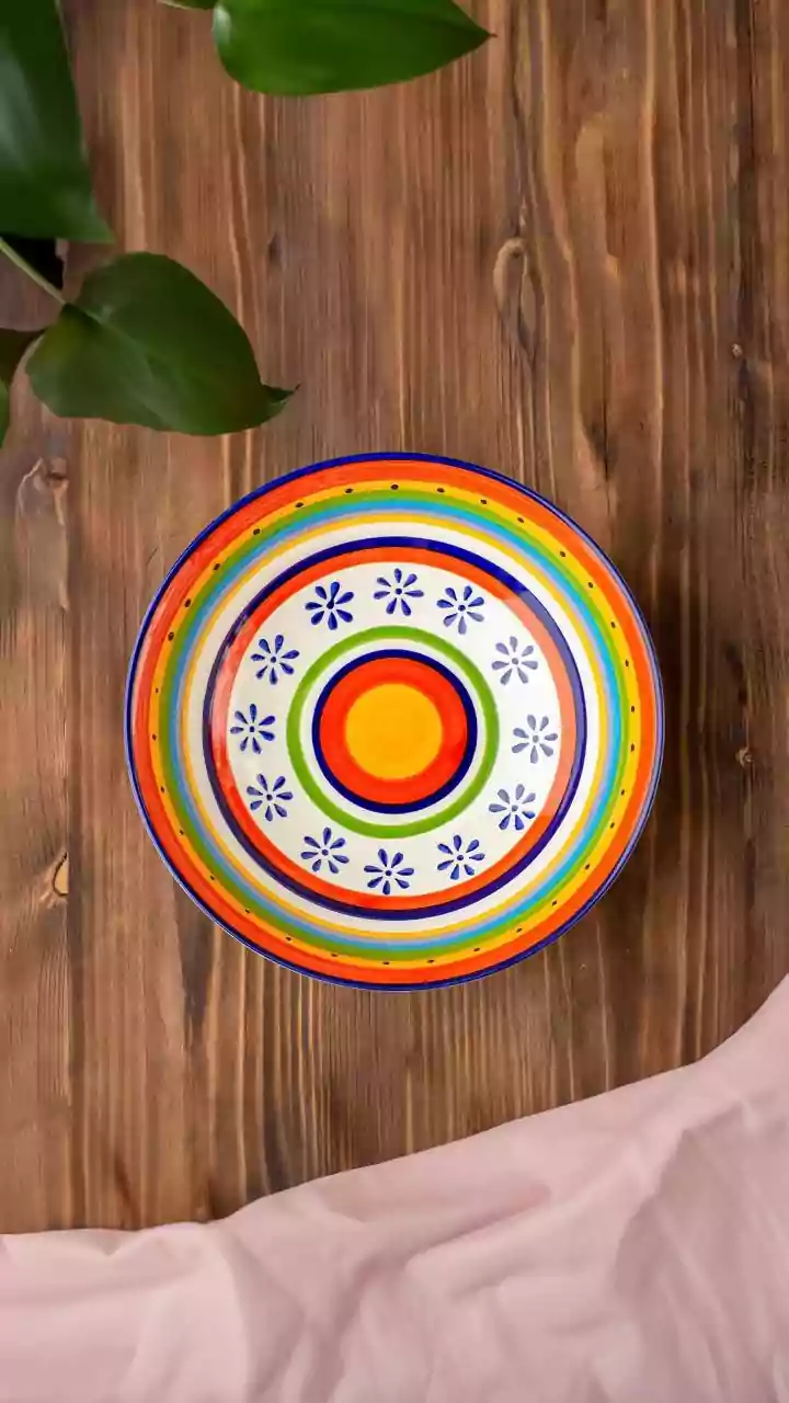 How to Create Wall Art From Unused Plates
