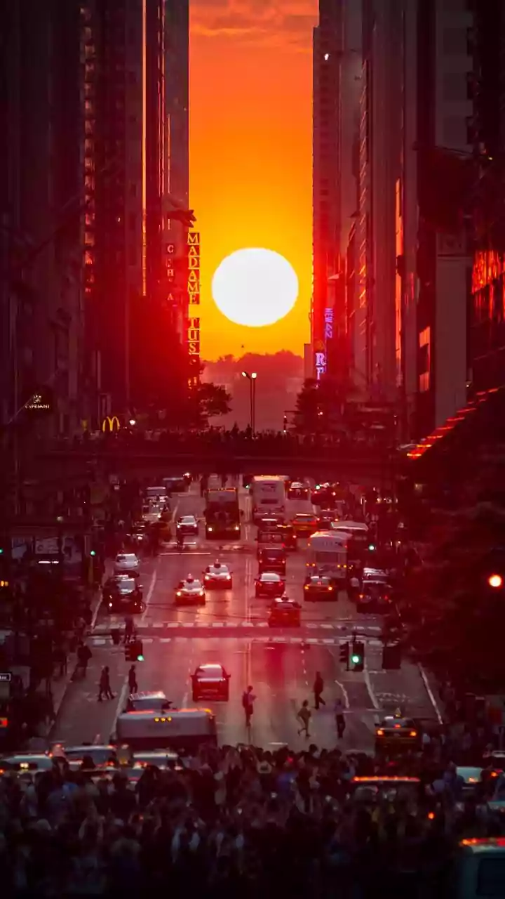 Manhattanhenge: A Unique Sunset Phenomenon in New York City