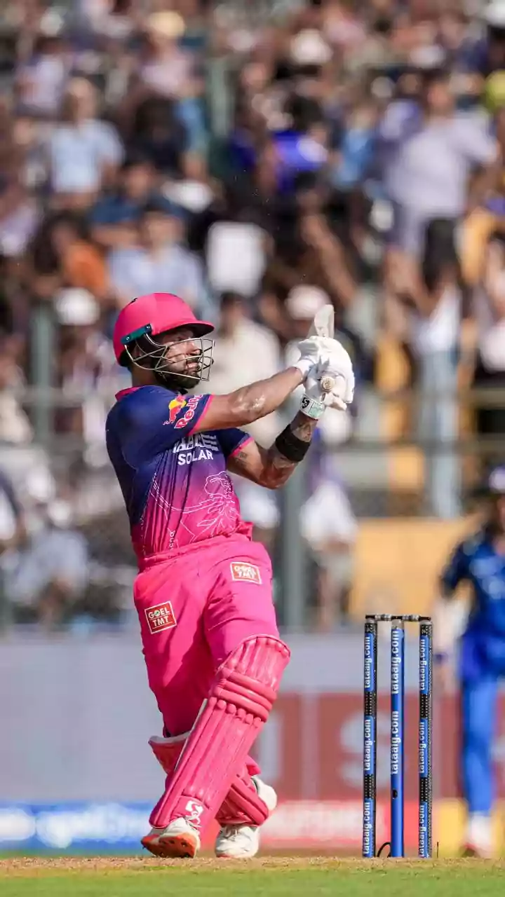 IPL 2026: Video of the Day - Dhruv Jurel’s mix-up ends Dasun Shanaka’s blazing knock in MI vs RR clash