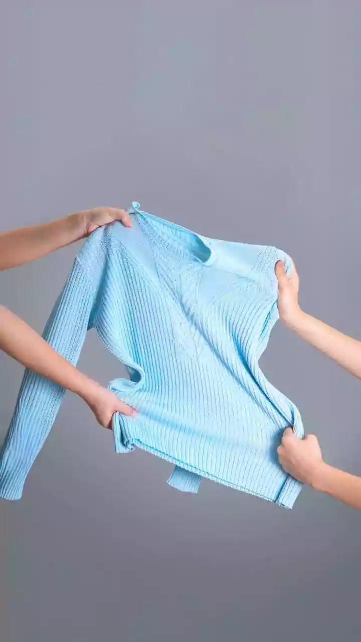 Adeus azul bebê? O azul glacial é a nova obsessão fashion de 2026