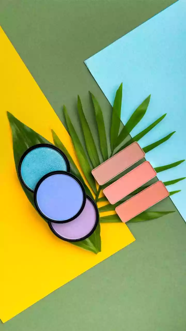 Decoding Under Eye Patches: Bollywood's Secret