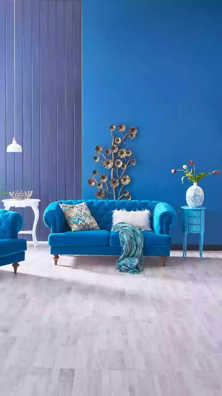The 2026 Bold-Sofa Trend Leaves Home Decor Shoppers with One Main Check: Room Scale