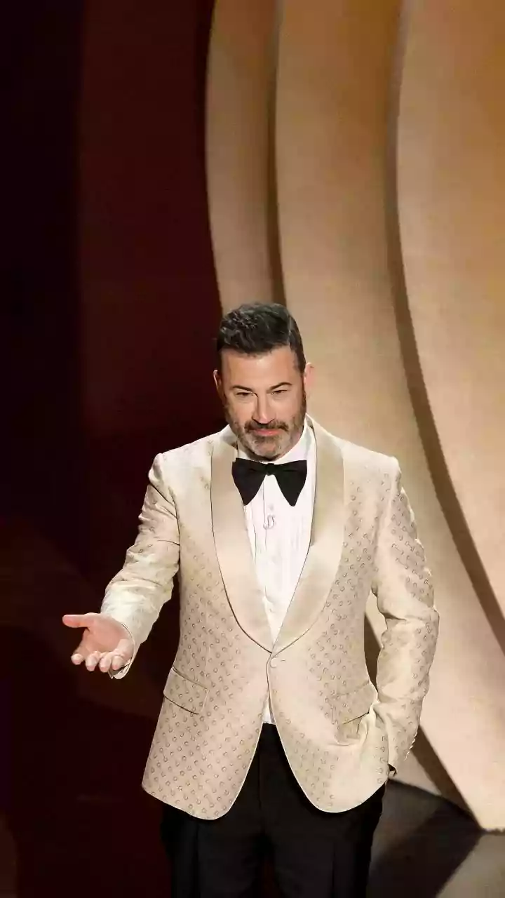 'Everyday Is A Nightmare': Jimmy Kimmel Breaks Down On Air Over Killing Of Minneapolis Nurse