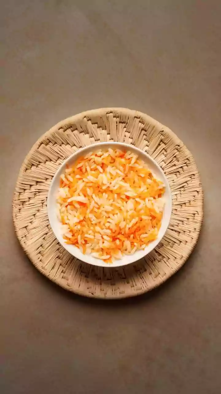 How to make raffia placemats