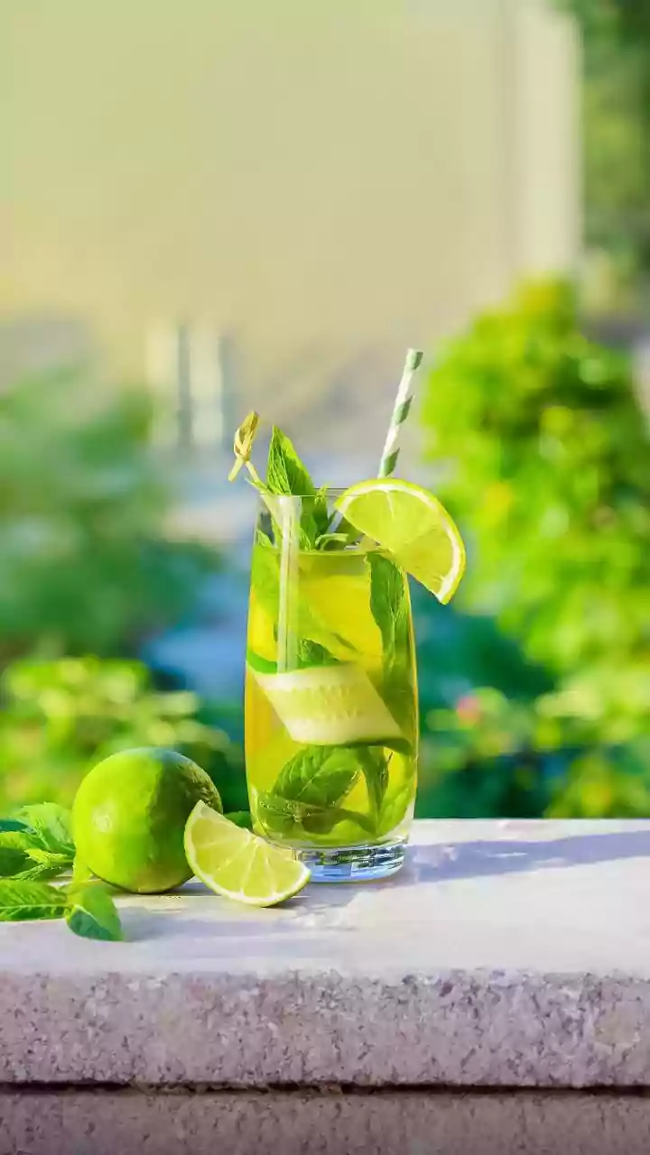 Beat the Summer Heat Naturally: How Mint Can Keep You Cool & Healthy