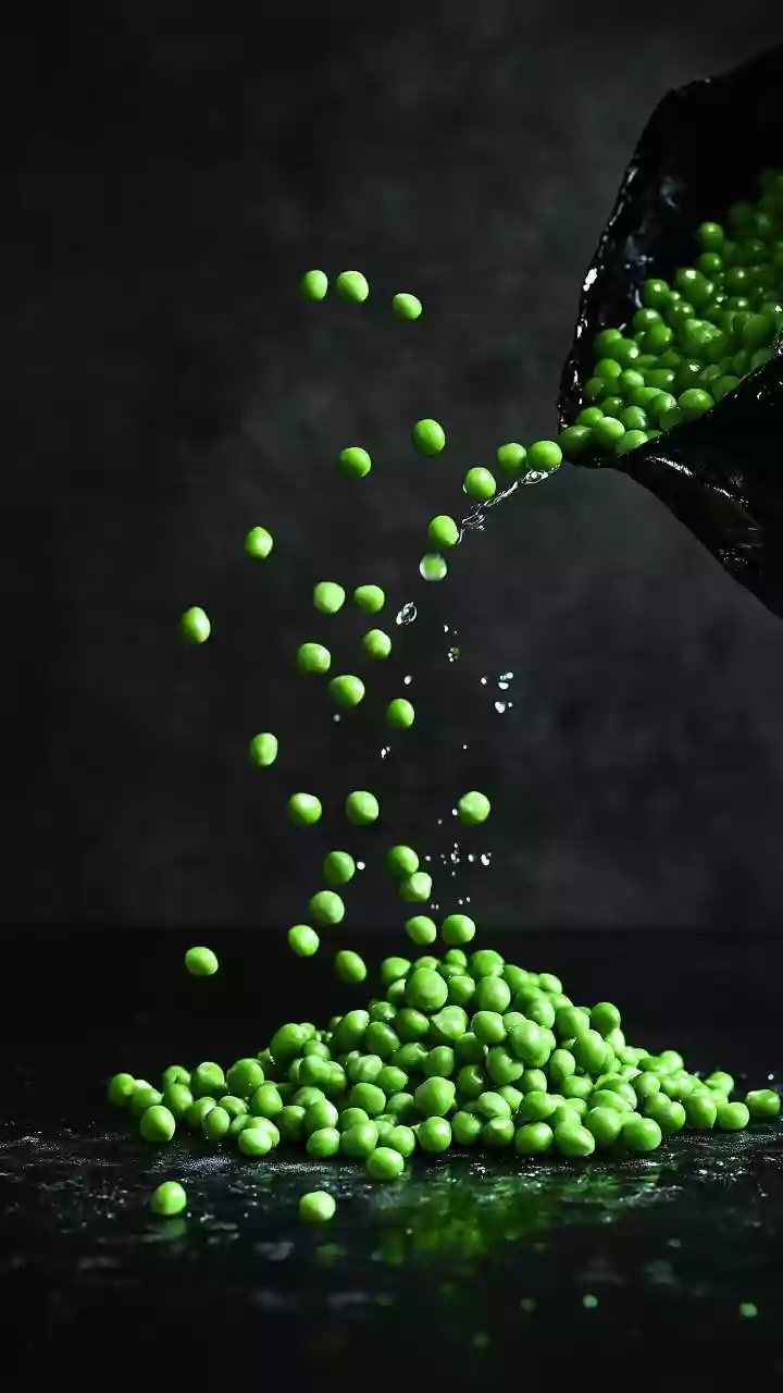 How To Shell Peas In Minutes? This Smart Hack Will Save You Hours