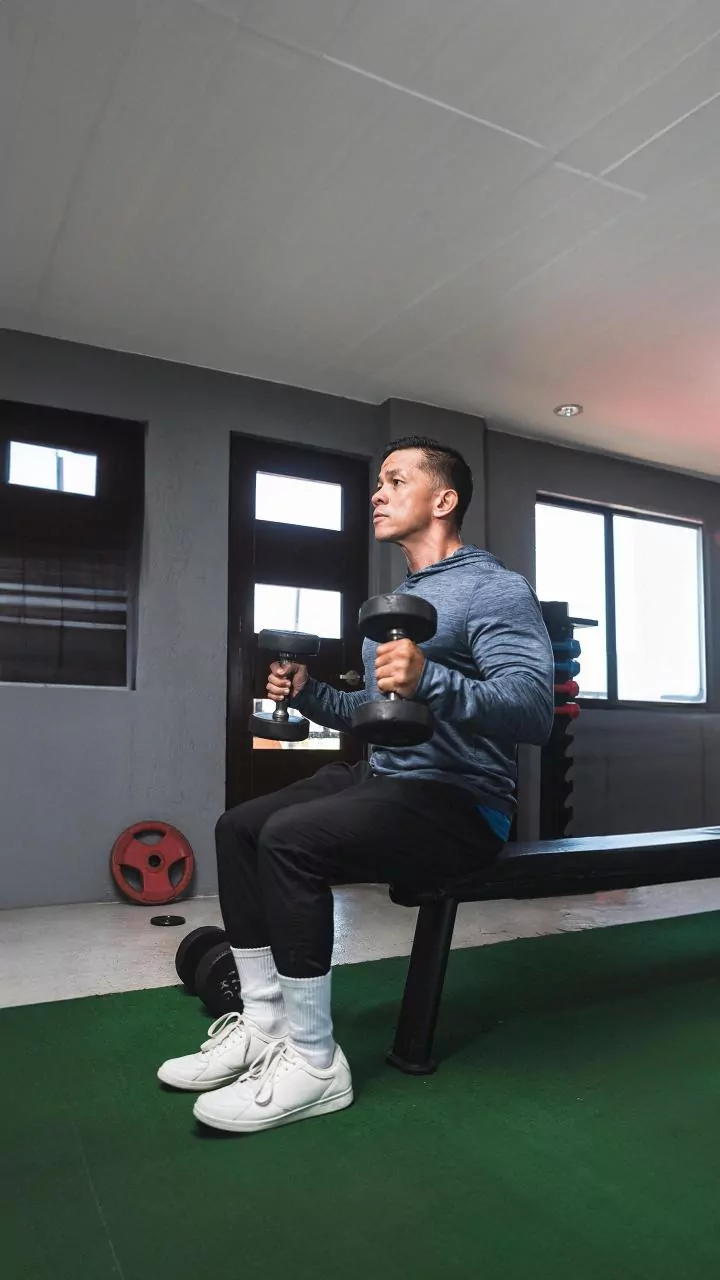 How Strength Training Protects Tendons From Overuse Strain Common In Office Lifestyles