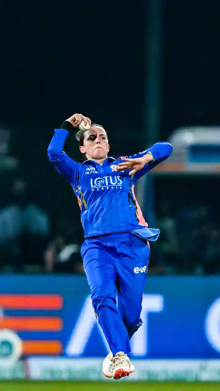 Amelia Kerr becomes joint-highest wicket-taker against DC in WPL: Stats