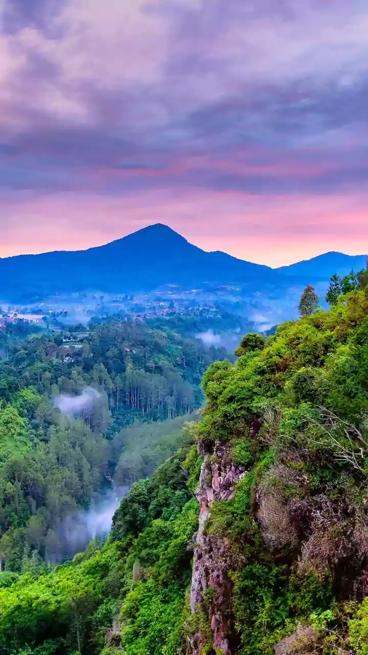 How To Combine Ubud Temple Tours With Mount Batur Volcano Treks For Low-Cost Holidays