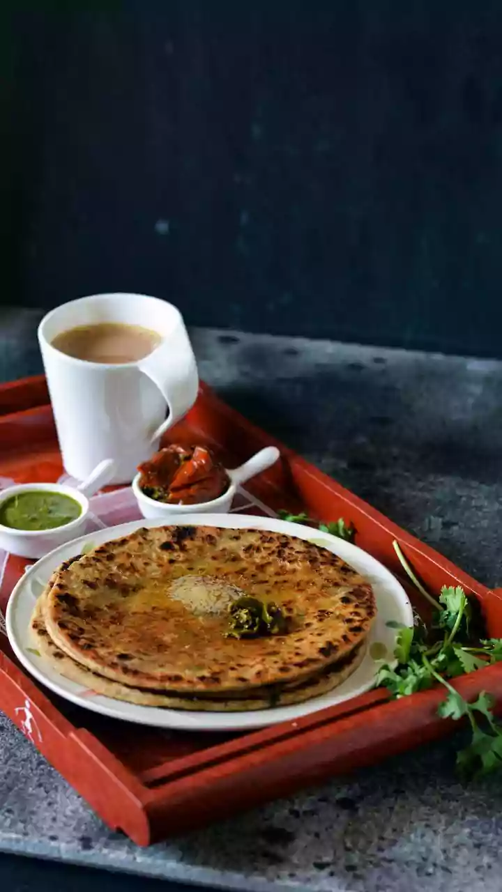 Crafting Exquisite Matar Paratha: Winter's Comfort Food