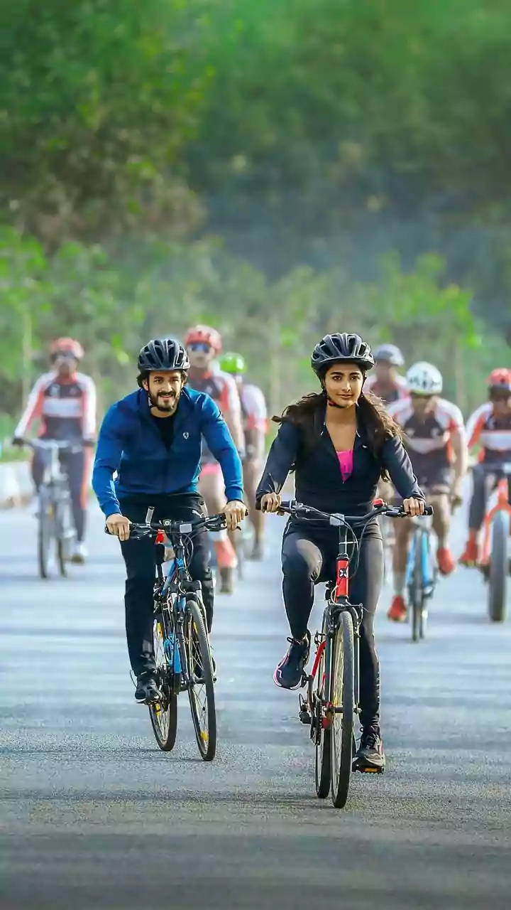 Outdoor Fitness After The Rains: Walking, Cycling And Bodyweight Workouts