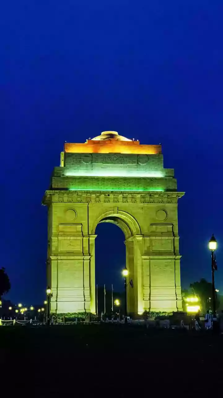 Will Delhi Schools Remain Closed Tomorrow as AQI Dips to 'Severe Plus' Category?