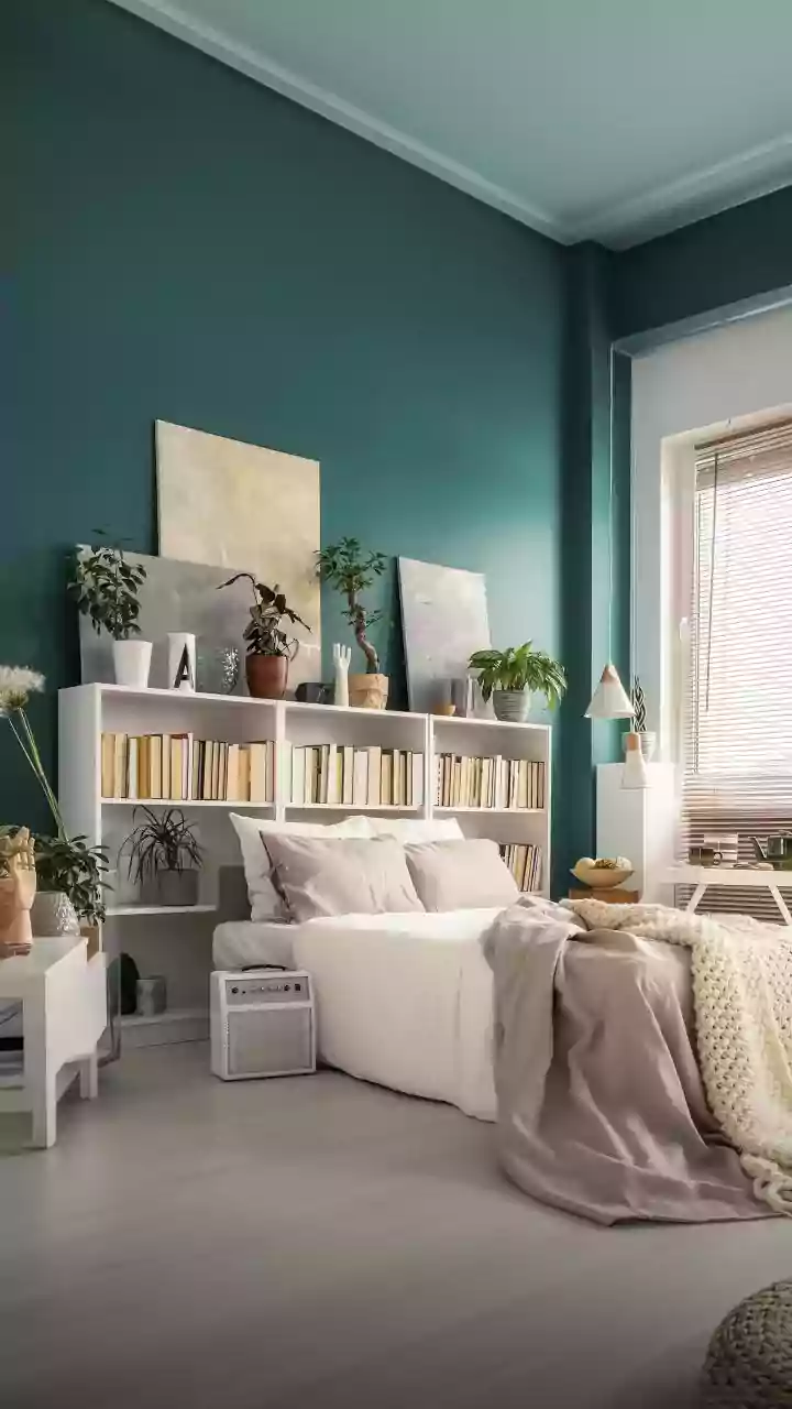 Inside Small Bedroom Furniture Layouts: Five Layout Ideas For Compact Bedrooms
