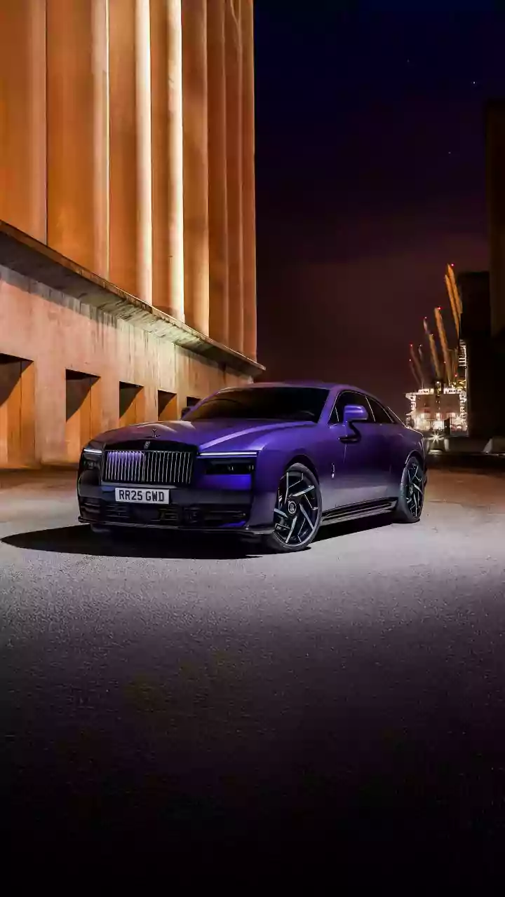 Novo Spectre Black Badge vira o Rolls-Royce mais potente já feito, com 680 cv